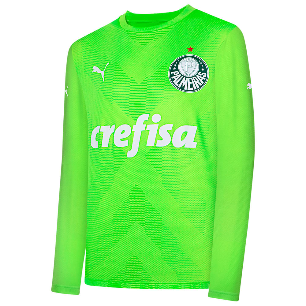 Goleiro do Palmeiras doa camisa para menina que precisa de